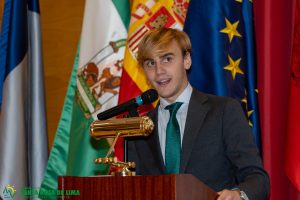 Juan Cava Luque, durante la pasada graduación de Bachillerato de Santa Rosa de Lima